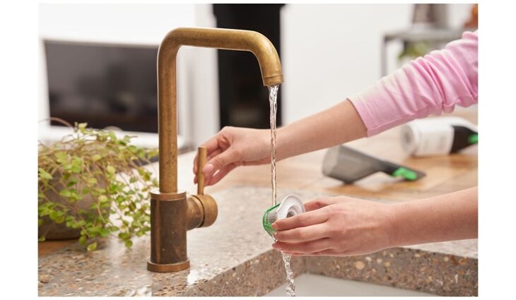 Black & Decker REVHV8C